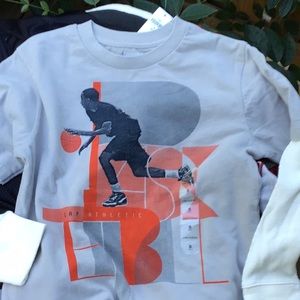 NWT GAP Kids Sz 6-7 Long Sleeved Gray Tshirt
